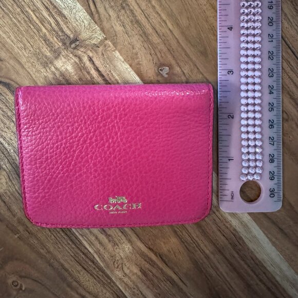 Coach Bifold Card Case Wallet Bold Pink Pebble Leather Key Ring NWT - Picture 5 of 6